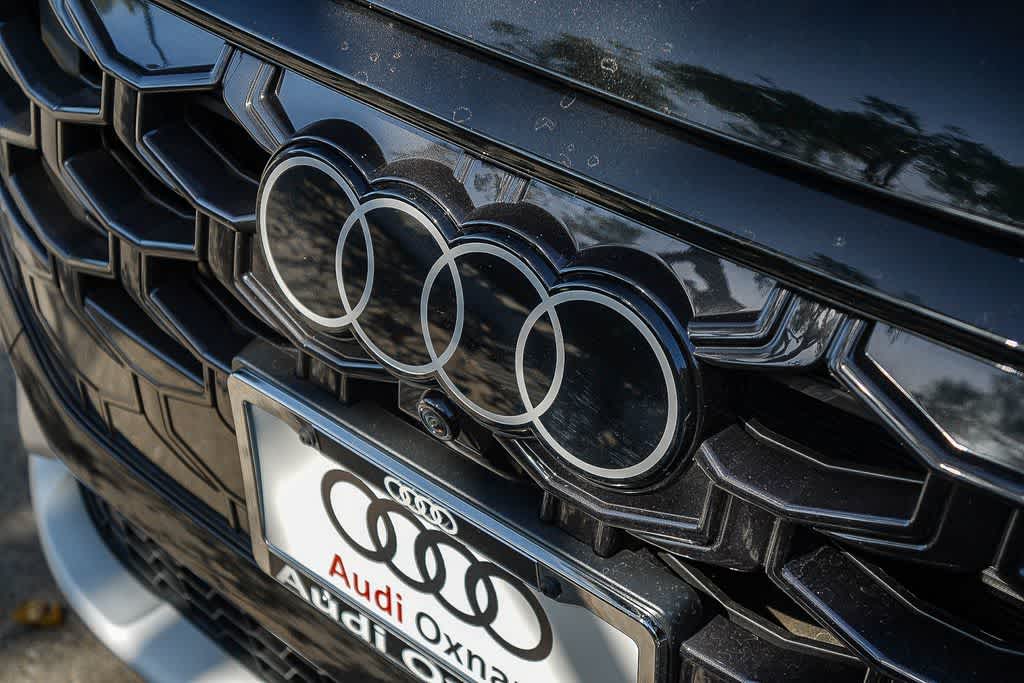 Thumbnail: 2026 Audi Q3 - 9