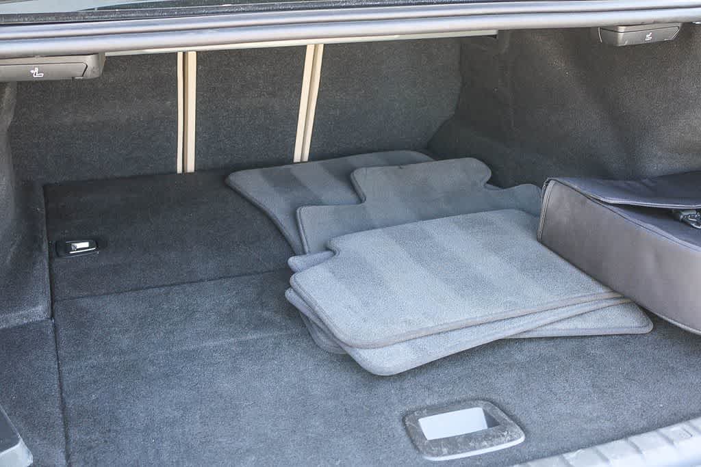 Thumbnail: 2023 BMW 5 Series - 25