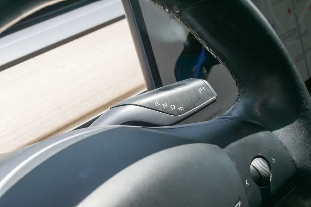 Thumbnail: 2018 Tesla Model 3 - 13