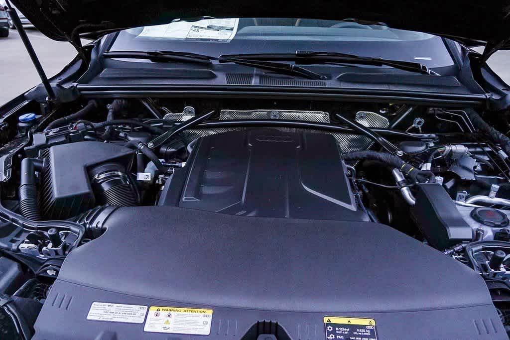 Thumbnail: 2025 Audi Q5 - 30