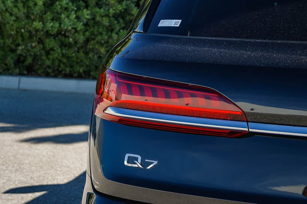 Thumbnail: 2024 Audi Q7 - 7