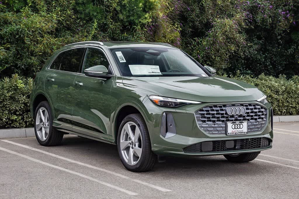 Thumbnail: 2025 Audi Q5 - 3