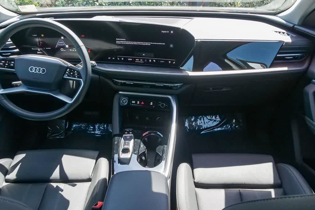 Thumbnail: 2025 Audi Q5 - 12