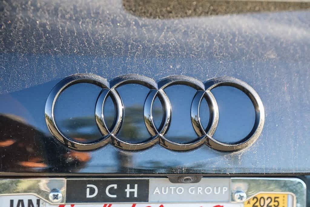 Thumbnail: 2023 Audi Q3 - 21