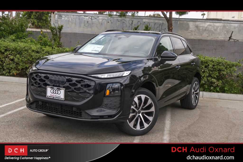 Thumbnail: 2026 Audi Q3 - 1