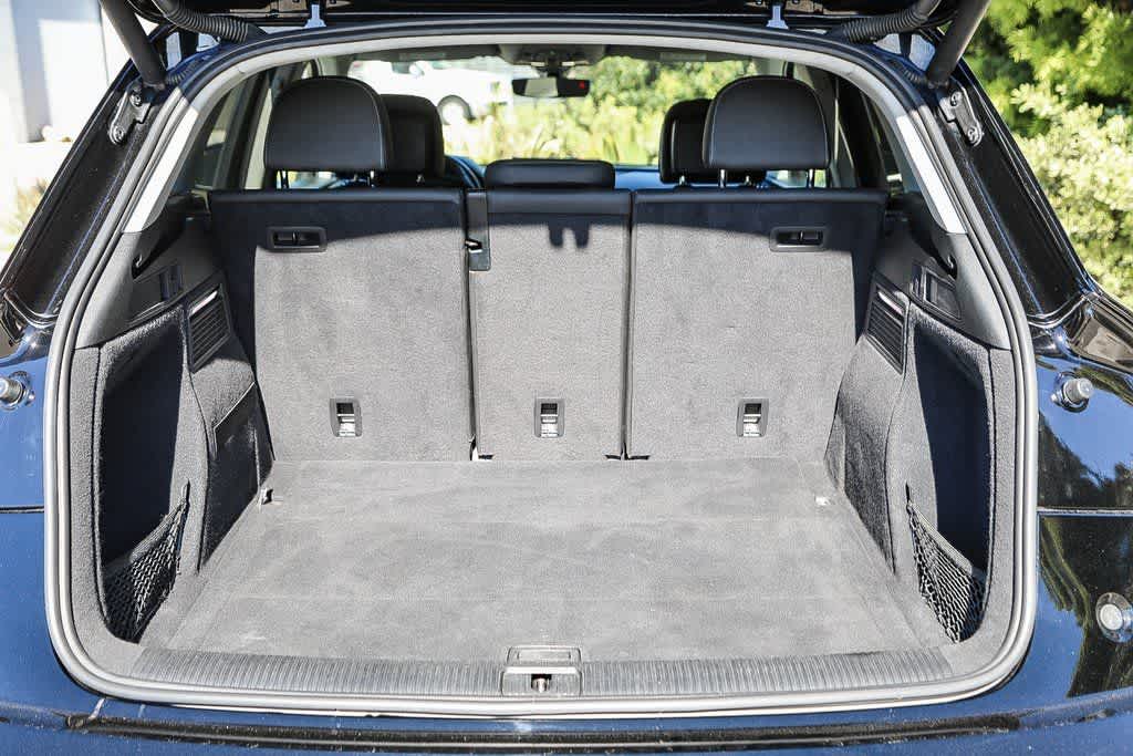 Thumbnail: 2021 Audi Q5 - 24