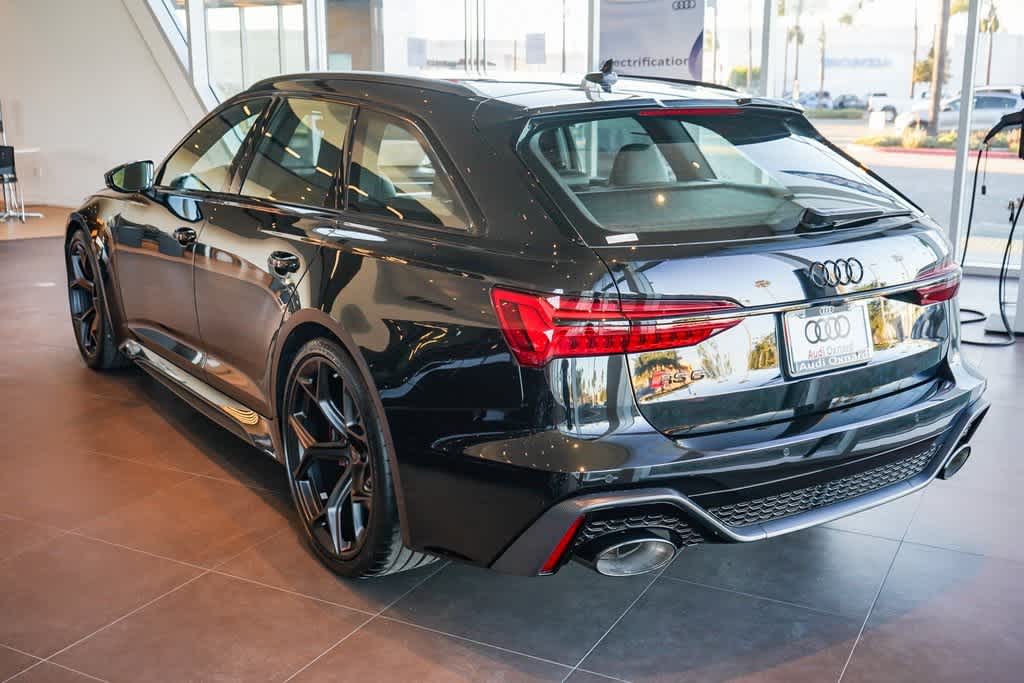 Thumbnail: 2025 Audi RS 6 - 4