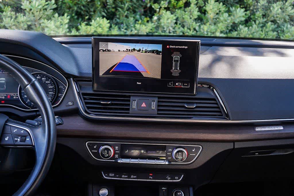 Thumbnail: 2022 Audi Q5 - 13