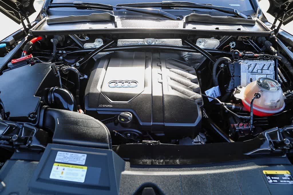 Thumbnail: 2022 Audi Q5 - 24