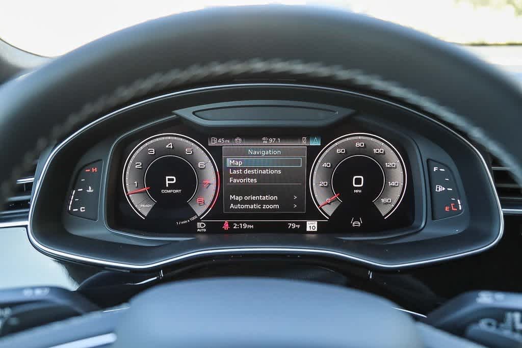 Thumbnail: 2025 Audi Q8 - 21