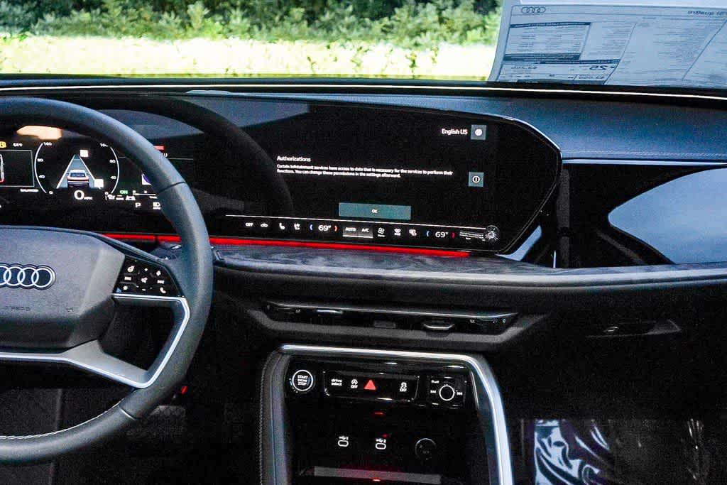 Thumbnail: 2025 Audi Q5 - 13