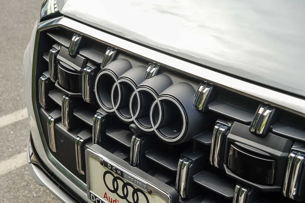 Thumbnail: 2025 Audi Q7 - 9