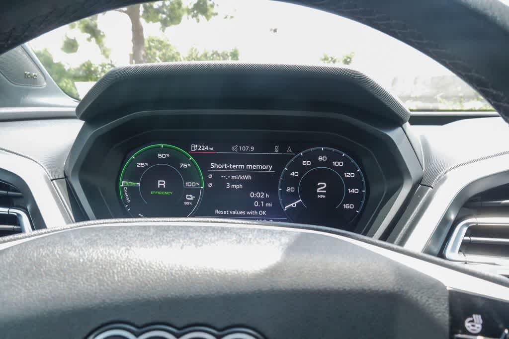 Thumbnail: 2023 Audi Q4 e-tron - 23