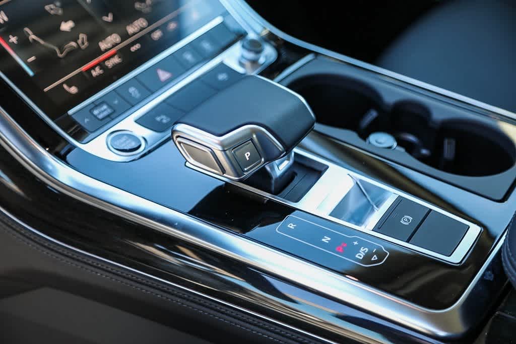 Thumbnail: 2024 Audi Q7 - 19