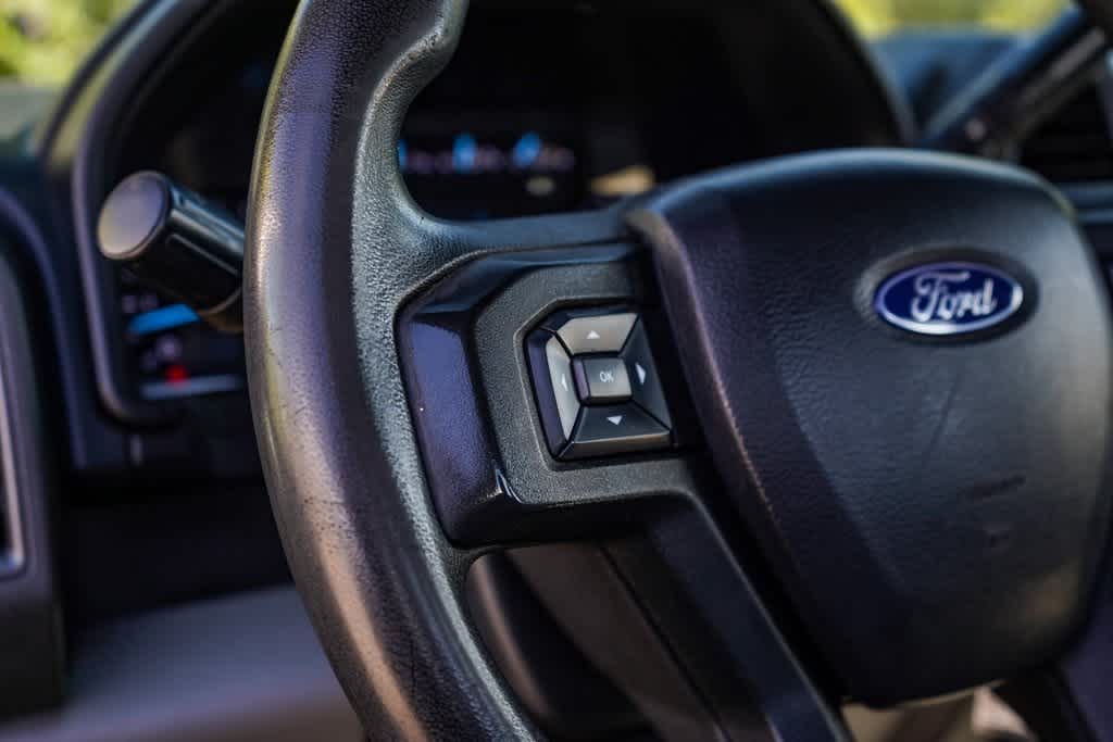 2020 Ford Econoline E-250 16