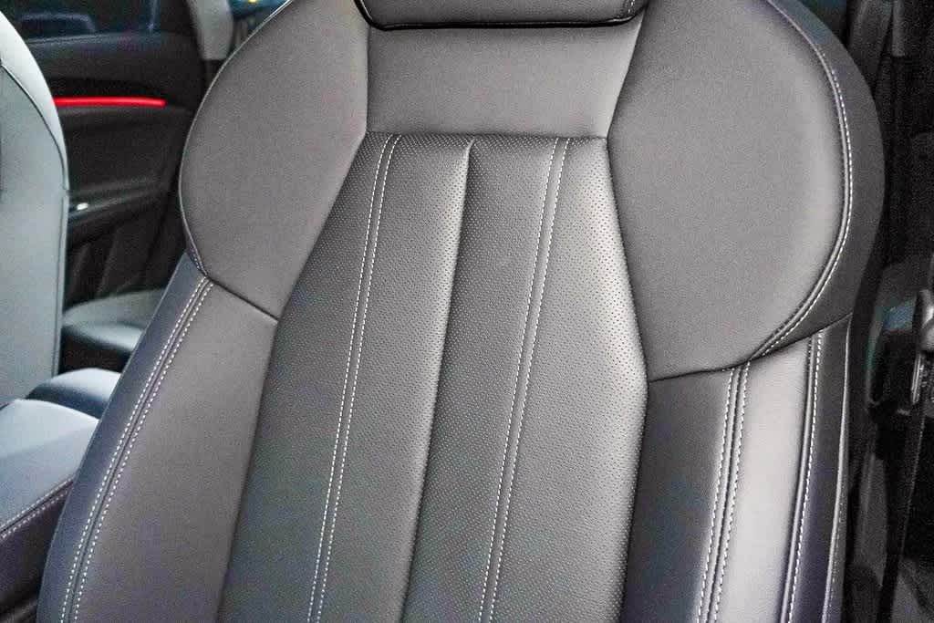 Thumbnail: 2025 Audi Q5 - 28