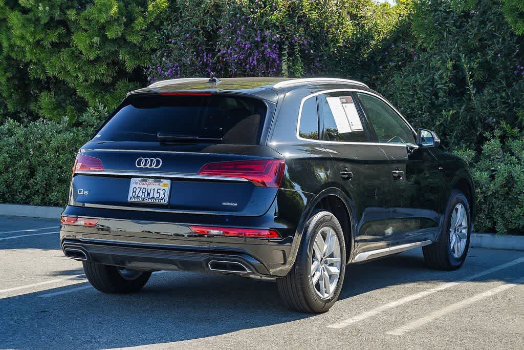 Thumbnail: 2022 Audi Q5 - 4