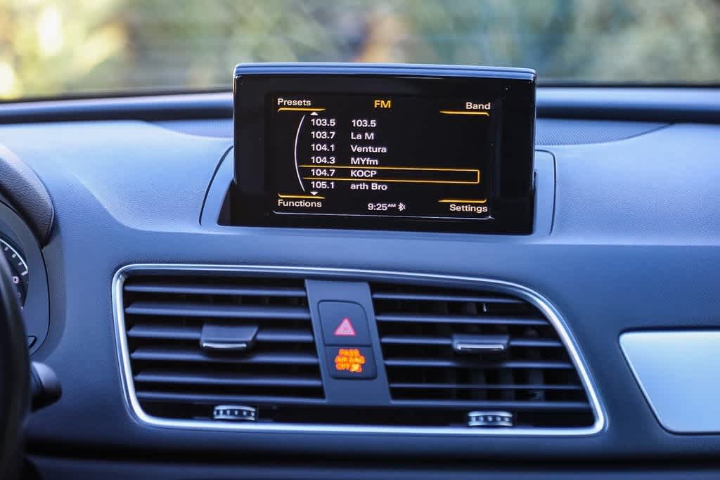 Thumbnail: 2018 Audi Q3 - 12