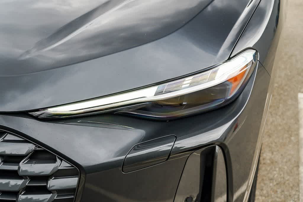 Thumbnail: 2025 Audi Q5 - 8