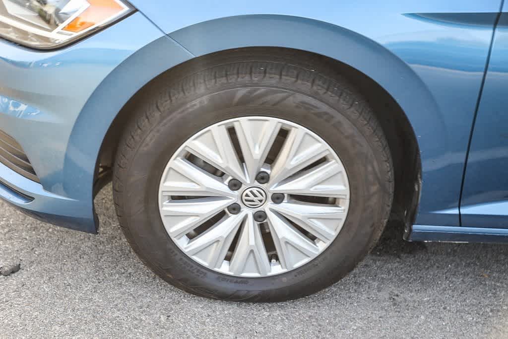 Thumbnail: 2020 Volkswagen Jetta - 8
