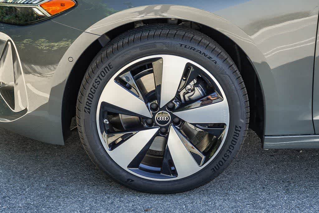 Thumbnail: 2025 Audi A5 - 10