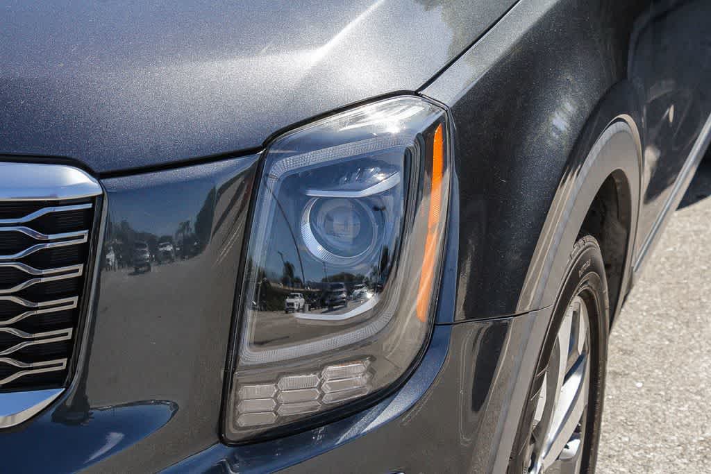 Thumbnail: 2020 Kia Telluride - 6