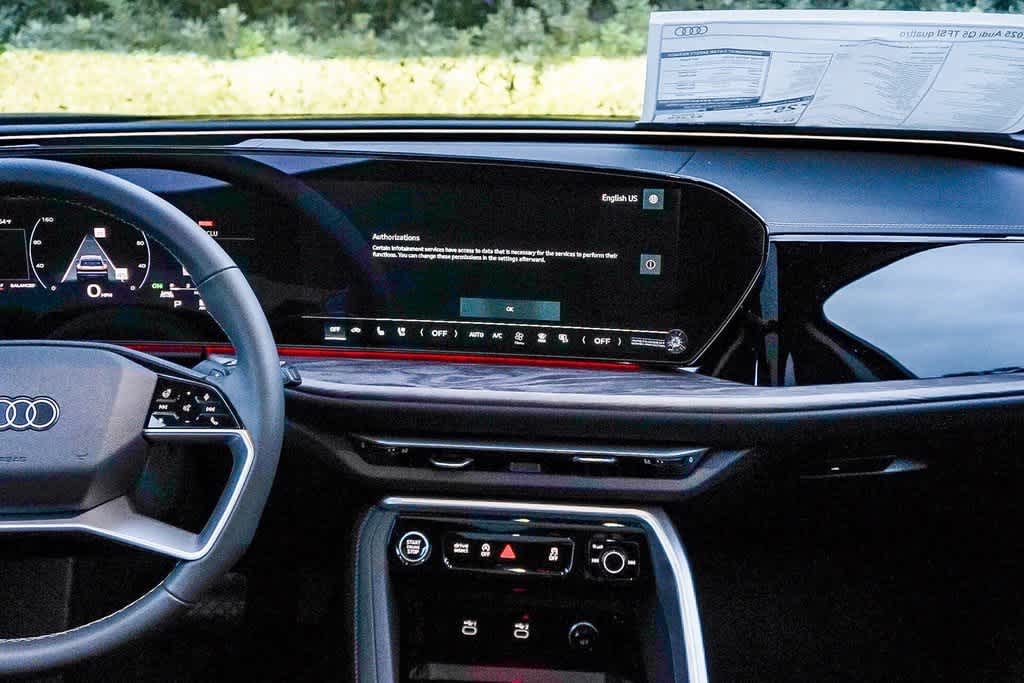 Thumbnail: 2025 Audi Q5 - 13