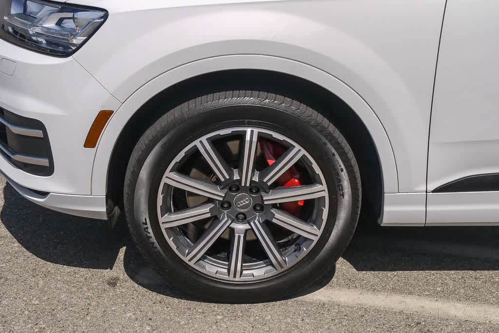 Thumbnail: 2019 Audi Q7 - 6