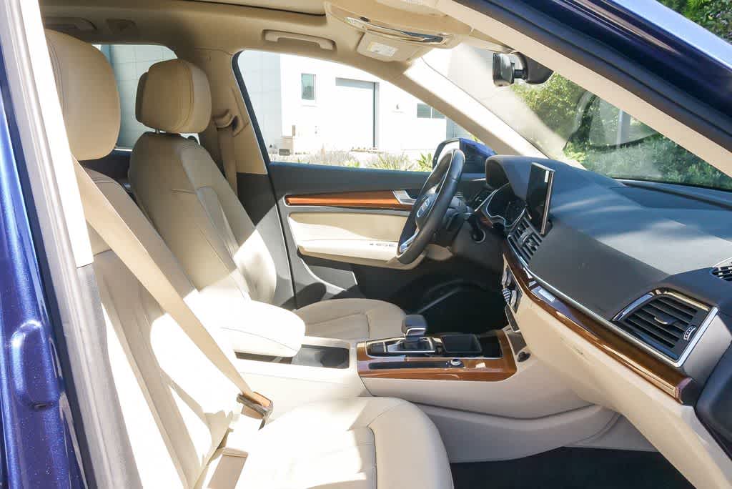 Thumbnail: 2023 Audi Q5 - 13