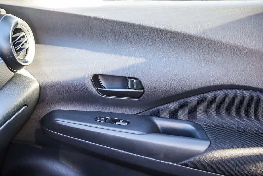 Thumbnail: 2024 Nissan Kicks - 20