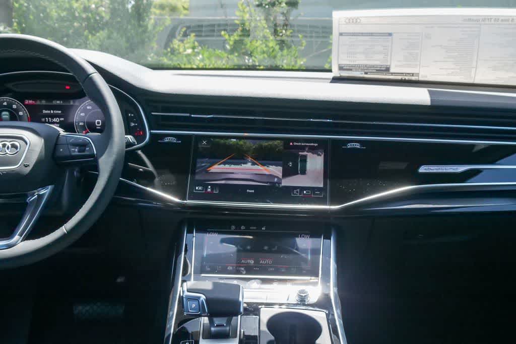 Thumbnail: 2026 Audi Q7 - 13