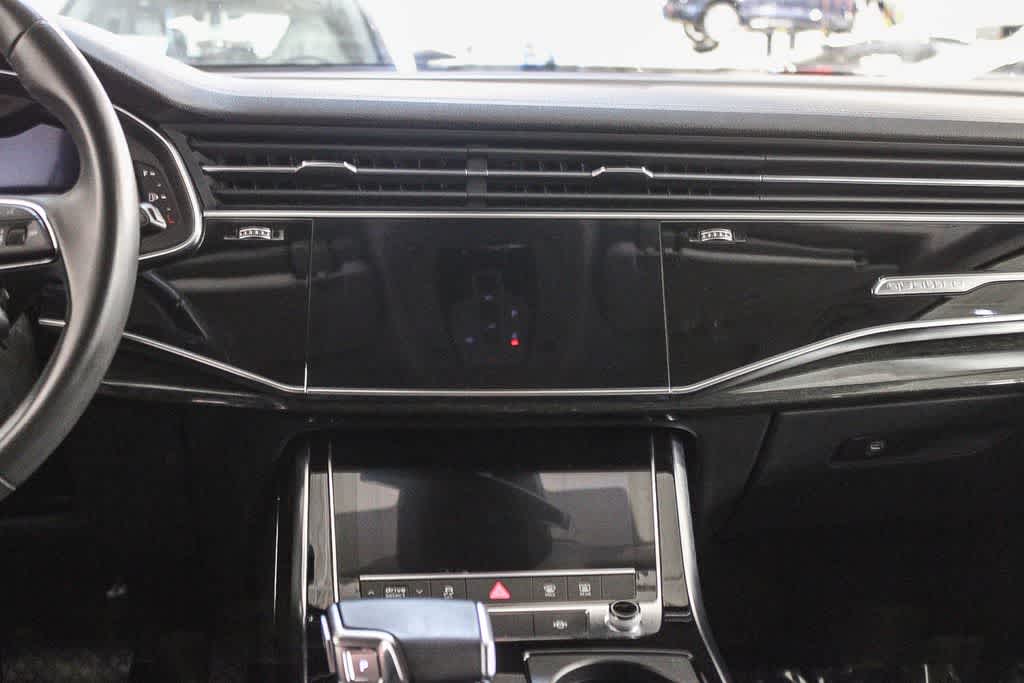 Thumbnail: 2023 Audi Q7 - 12