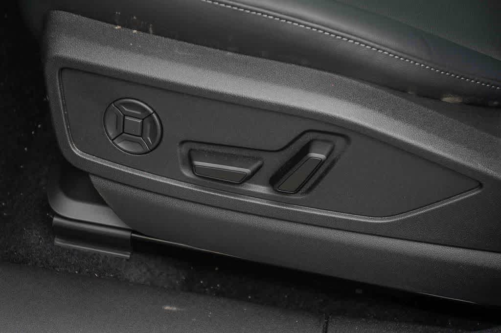 Thumbnail: 2026 Audi Q5 - 24