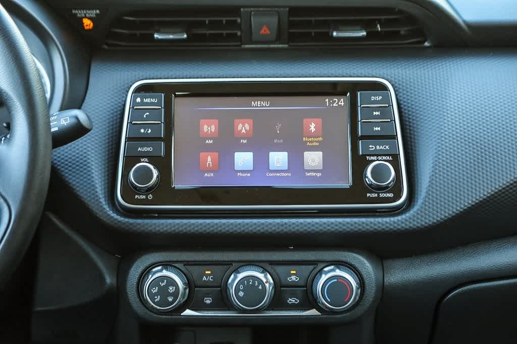 Thumbnail: 2024 Nissan Kicks - 13