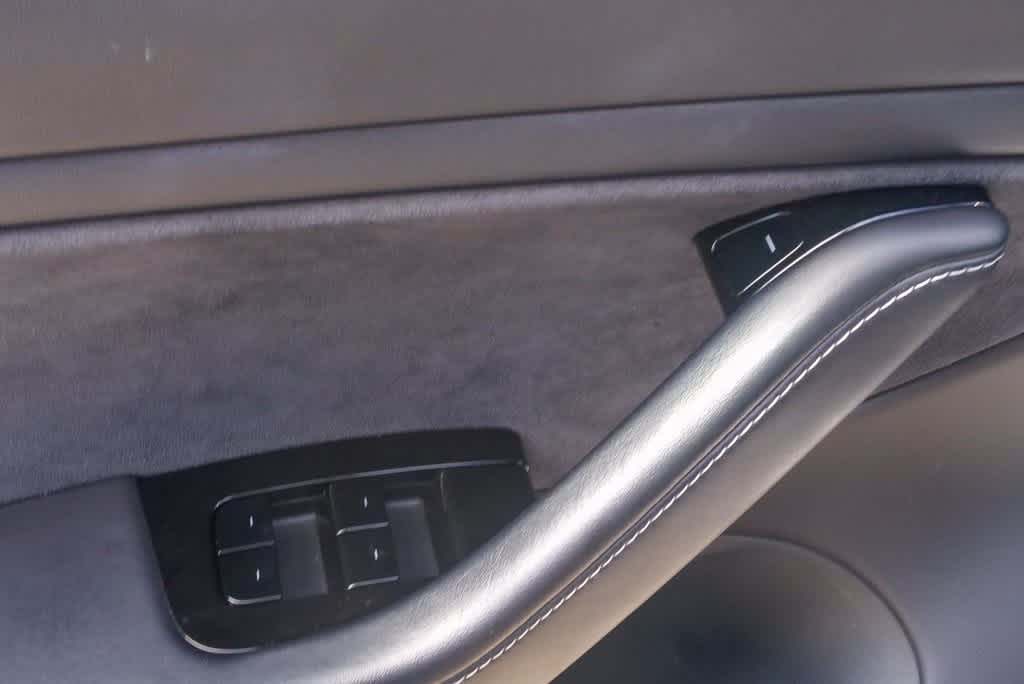 Thumbnail: 2018 Tesla Model 3 - 17