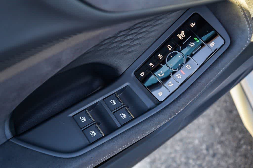 Thumbnail: 2025 Audi S5 - 22