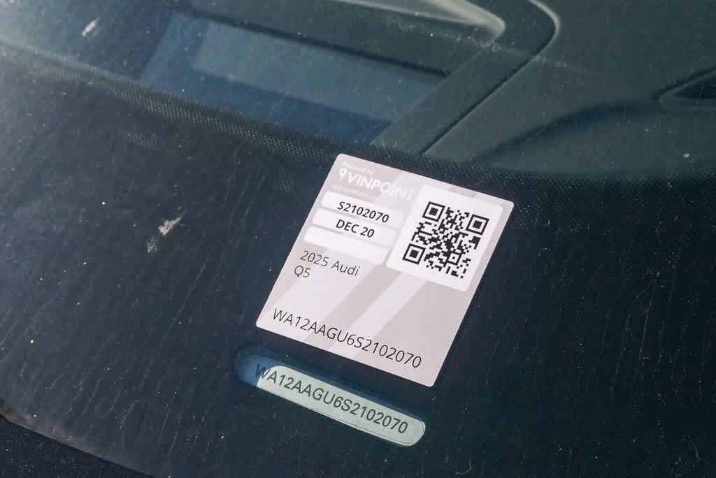 Thumbnail: 2025 Audi Q5 - 20