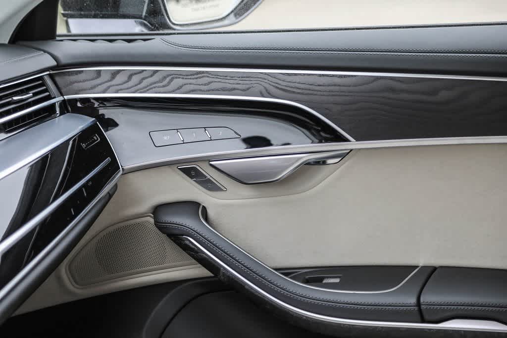 Thumbnail: 2025 Audi A8 - 18