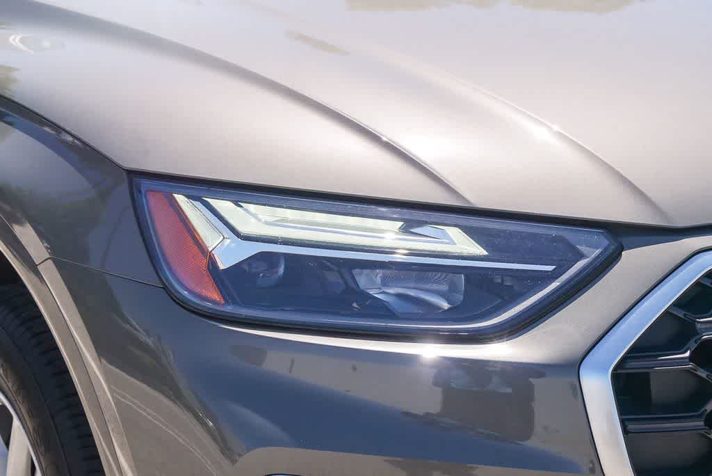 Thumbnail: 2023 Audi Q5 - 3