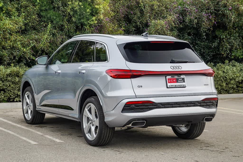 Thumbnail: 2025 Audi Q5 - 6