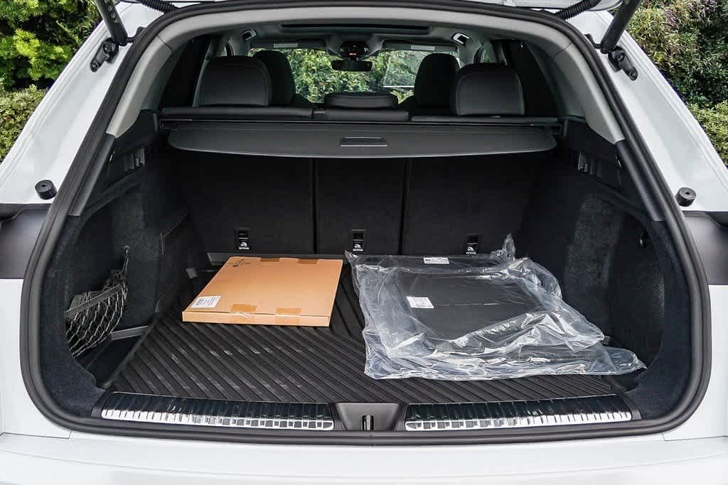 Thumbnail: 2025 Audi Q5 - 29