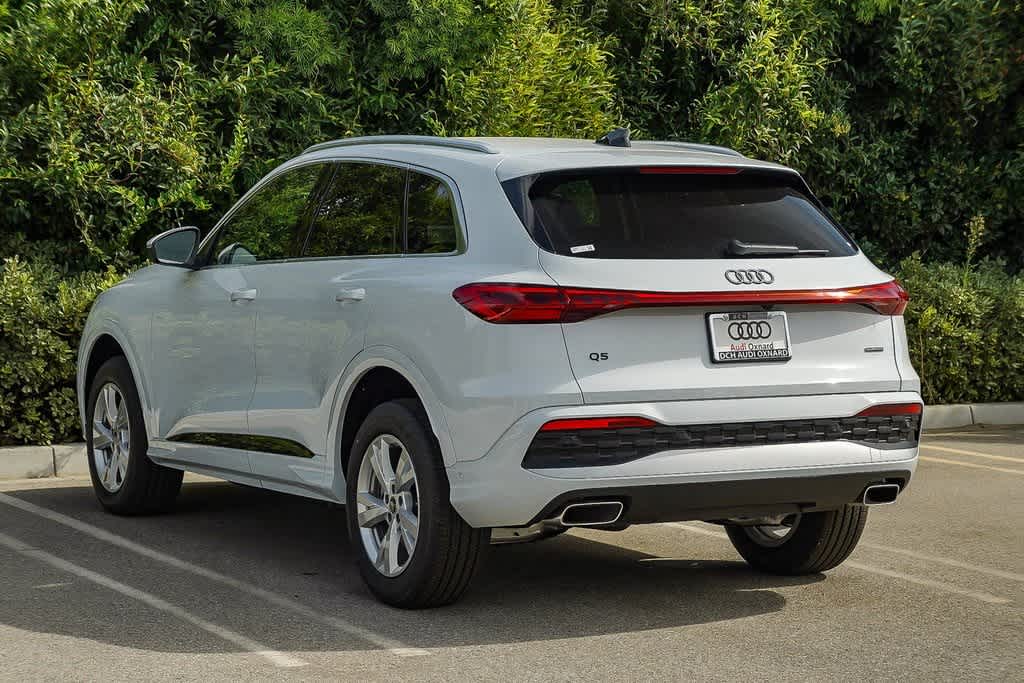 Thumbnail: 2025 Audi Q5 - 6