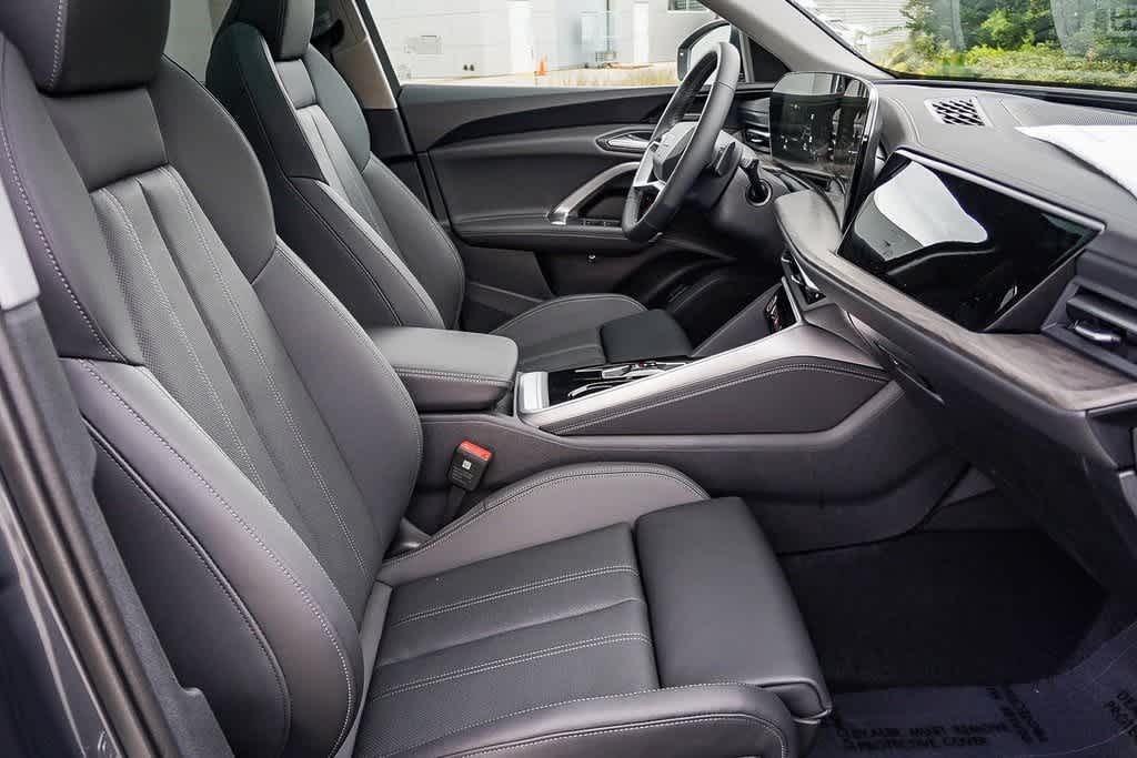 Thumbnail: 2025 Audi Q5 - 19