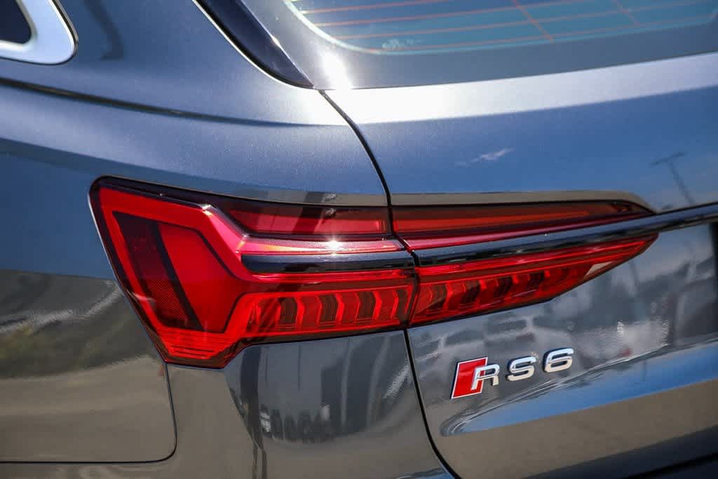 2021 Audi RS 6 4.2 8