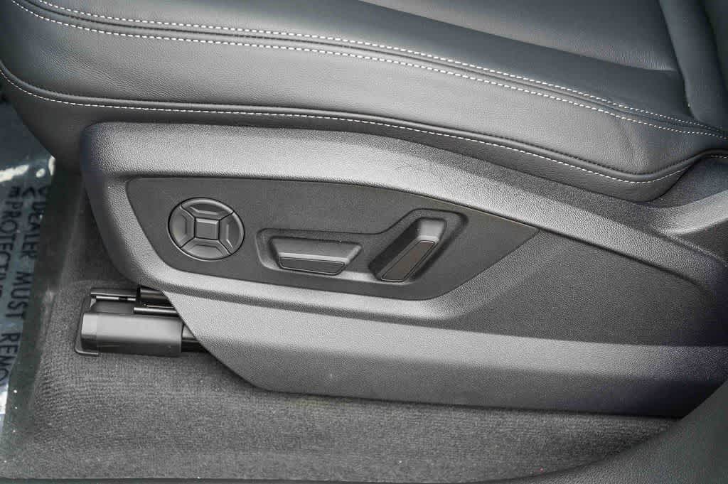 Thumbnail: 2026 Audi Q7 - 24