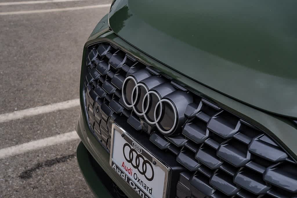 Thumbnail: 2025 Audi Q5 - 9