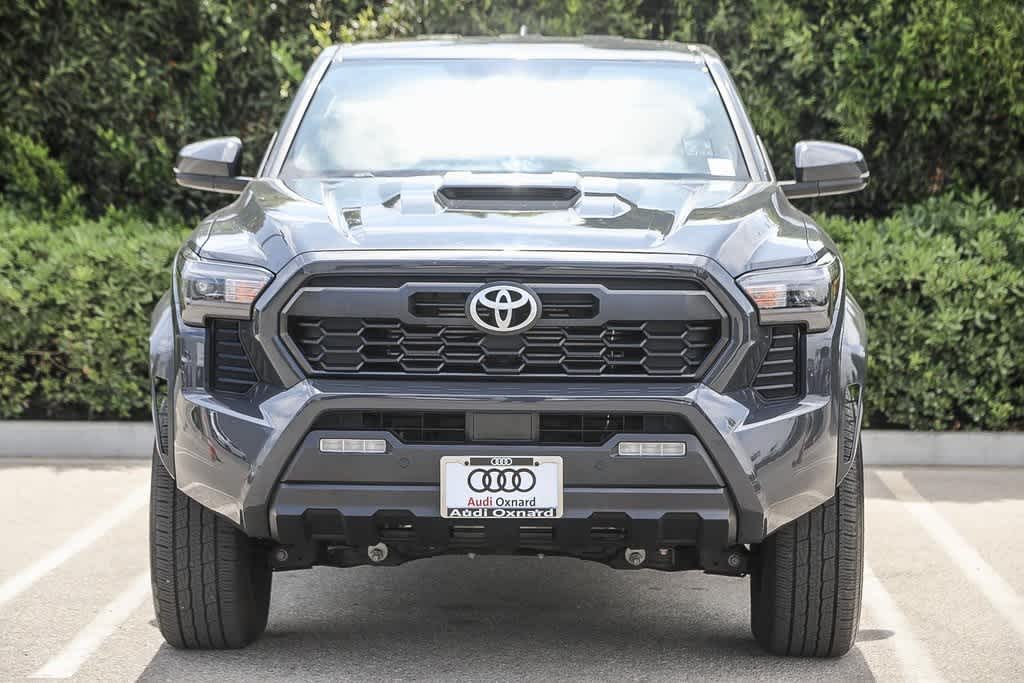 2024 Toyota Tacoma TRD Sport photo 2