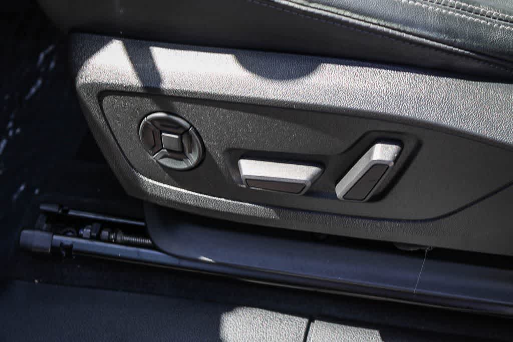 Thumbnail: 2022 Audi Q3 - 21