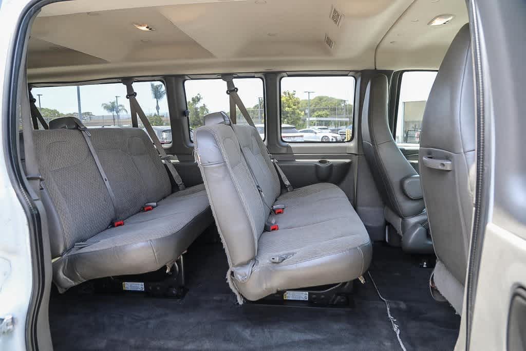 Thumbnail: 2019 Chevrolet Express - 17
