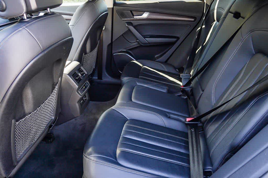 Thumbnail: 2022 Audi Q5 - 20